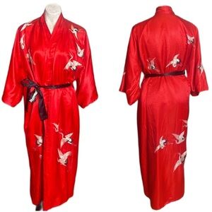 Vintage Red Silk Embroidered White Crane Japanese Kimono long Robe Sz L
